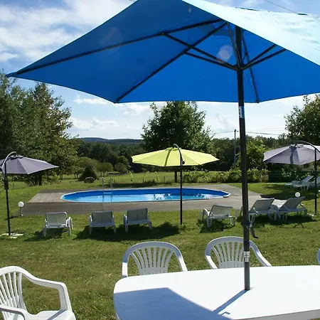 Charming Holiday Home In Degagnac With Garden Dégagnac