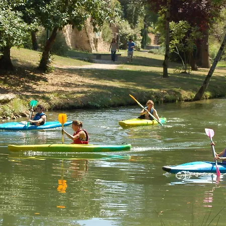 Charming Holiday Home In Degagnac With Garden Hébergement de vacances